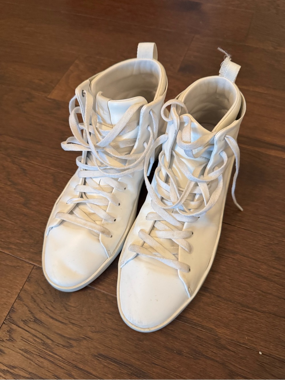 Wolf & Shepherd Men’s Shoes 9M white
